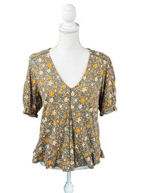 Lucky Brand 100% Cotton Top Floral V-neckline Flutter Sleeve Ruffled Tiered Hem